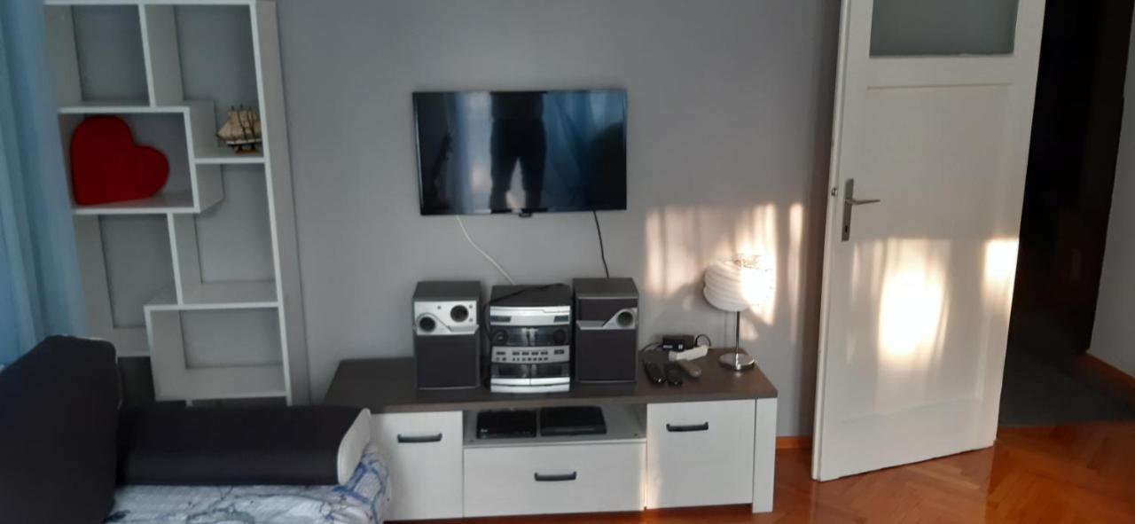 Cozy Apartment Mihaela With Balcony, Near Park Marjan & Old Town - Quiet Neighborhood Split Exterior photo